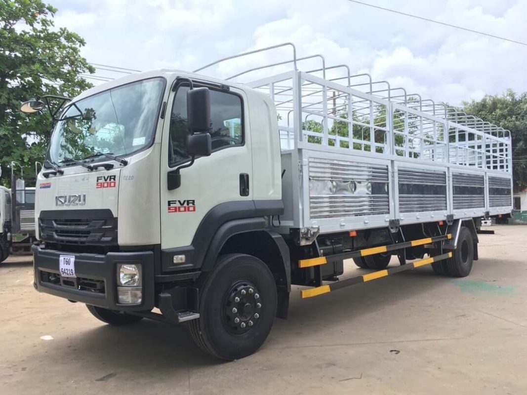 Xe Tải Isuzu FVR34QE5 8 Tấn Thùng Bạt
