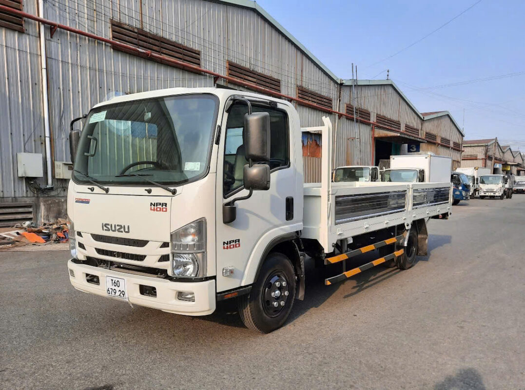 Xe Tải Isuzu 4.2 Tấn NPR85KE5 Thùng Lửng